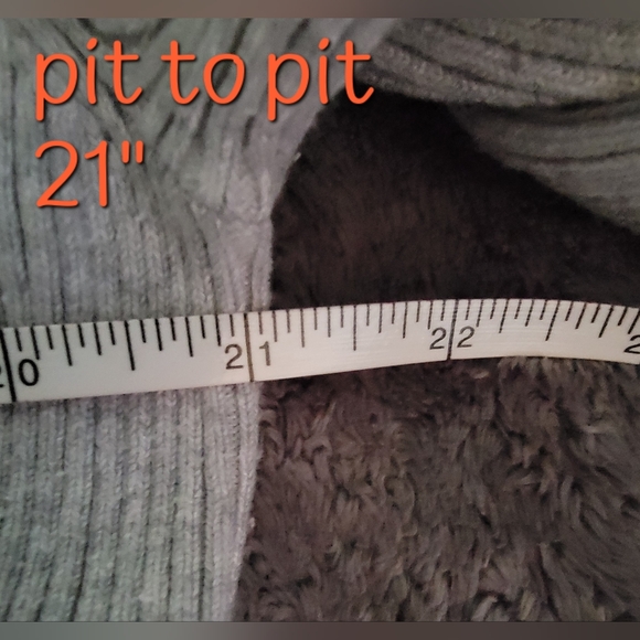 Grey ribbed button cardigan - Picture 8 of 10